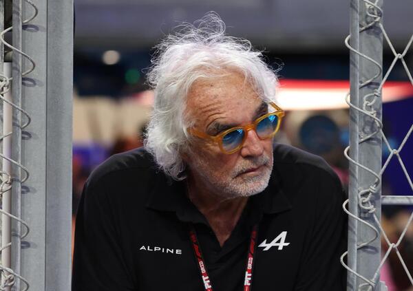 MAI FERMI: il libro di Alessandro Benetton pensato per Briatore? Il boss di Edizione: &ldquo;Con Flavio commentiamo le gare di Formula 1&rdquo;. Kimi Antonelli? &ldquo;Bisogna vincere, e continuare&rdquo;, e su Schumacher&hellip;