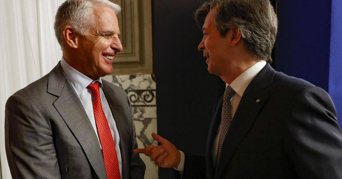 L&rsquo;ok della Bce apre l&rsquo;assalto di Mps a Mediobanca e Nagel. Orcel (UniCredit) riparte con la scalata a Banco Bpm schivando i colpi francesi (Cr&eacute;dit Agricole, Natixis) e il Golden Power, mentre Generali e Intesa&hellip;