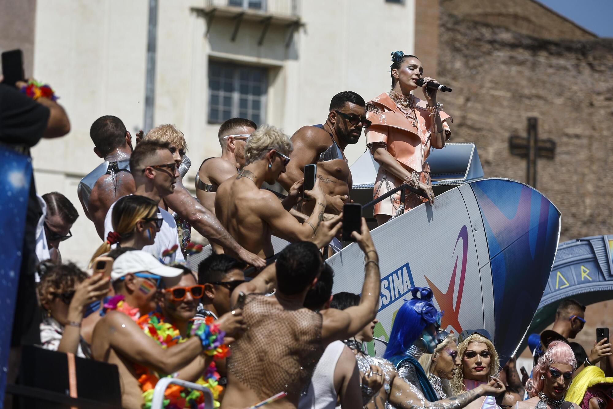 Rose Villain al Roma Pride