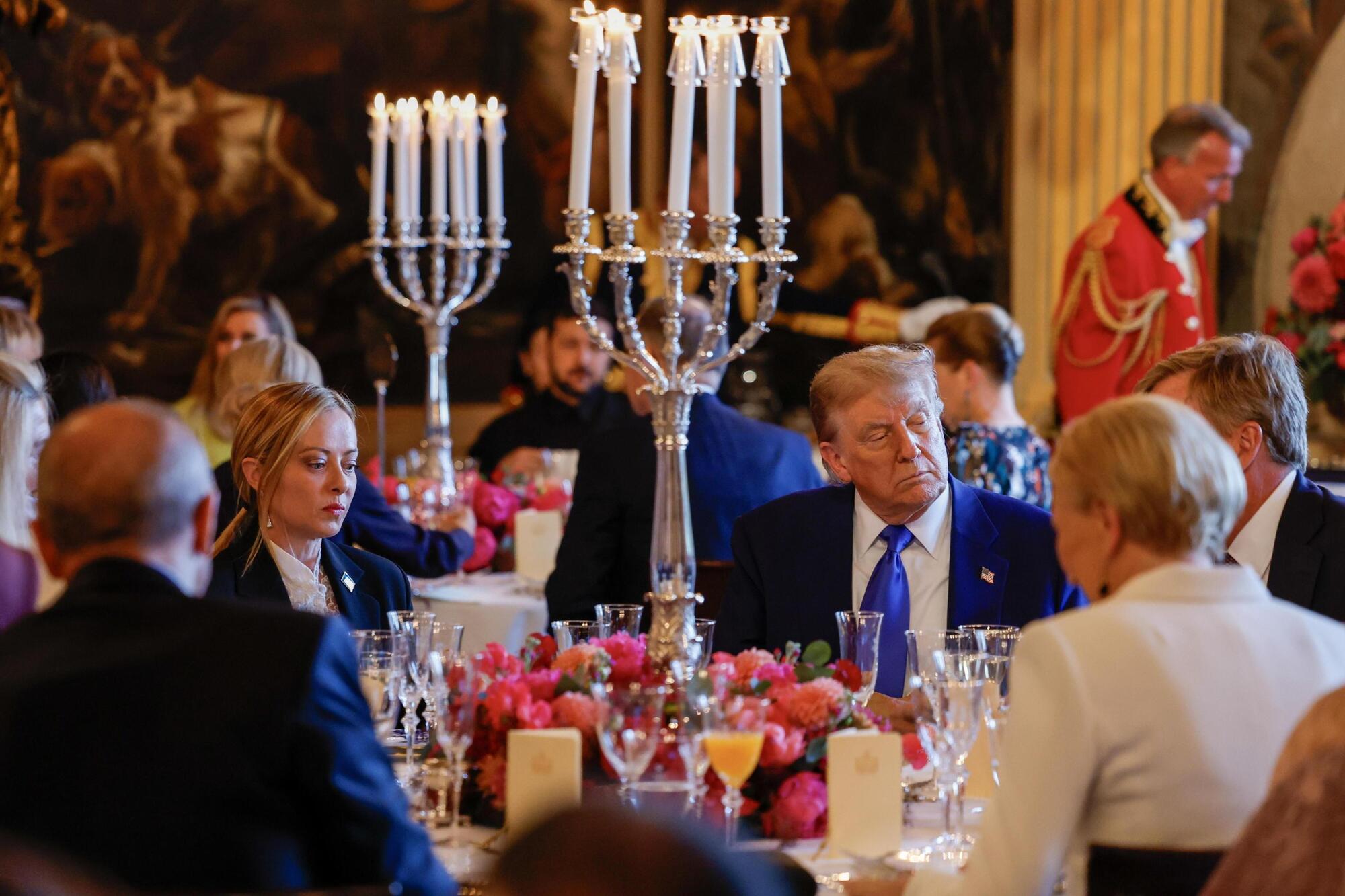 Trump e Meloni ospiti del re olandese Guglielmo Alessandro per il vertice Nato