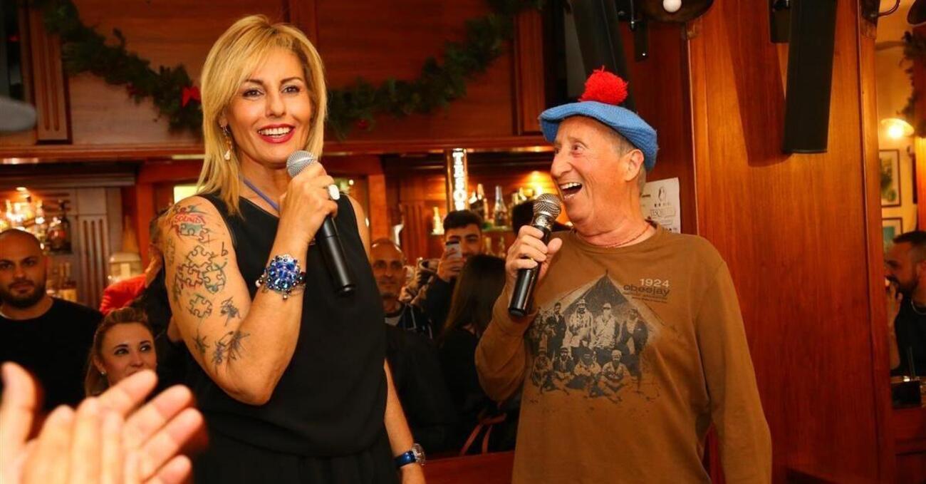 Alvaro Vitali? Non &egrave; mai esistito. &Egrave; morto Pierino, che se ne va come ha vissuto: con una risata strozzata in gola. Dalla moglie Stefania Corona a Lino Banfi, l&#039;unico che ha capito la &quot;maschera&quot; &egrave; Carlo Verdone