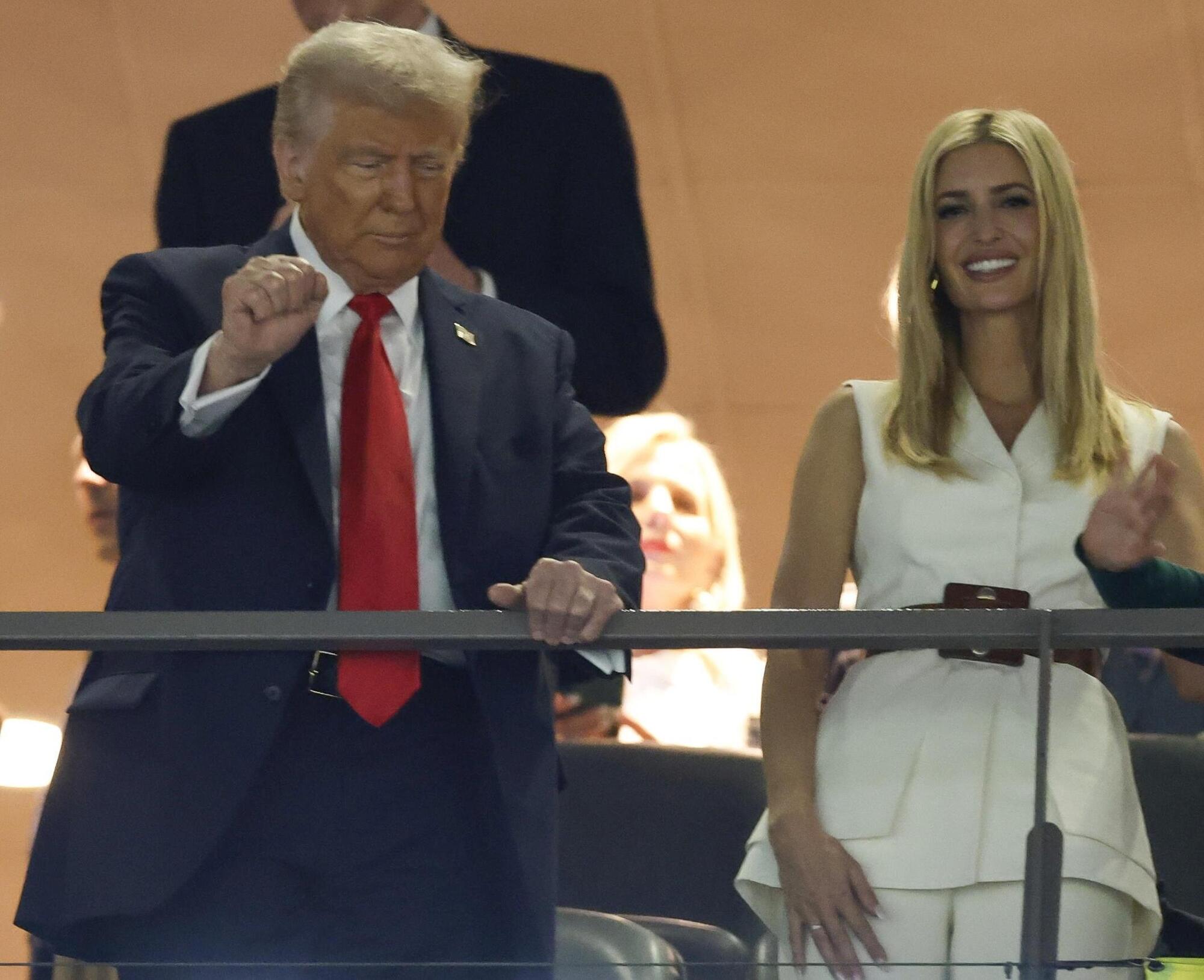 Donald e Ivanka Trump Ansa