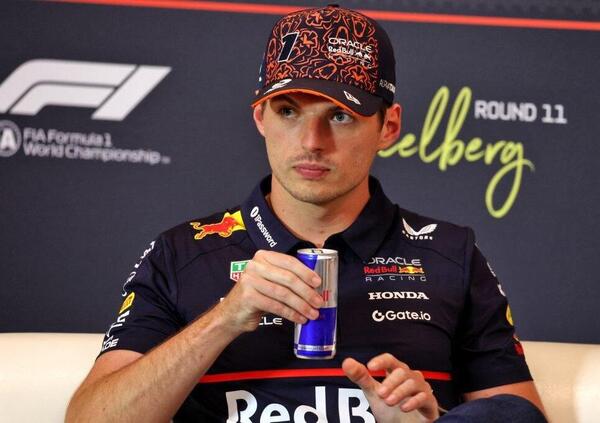 La Formula 1 &egrave; in Austria e Max Verstappen &egrave; gi&agrave; incaz*ato: &ldquo;Basta chiedermelo, questa &egrave; l&rsquo;ultima volta&rdquo;. Gli occhi, intanto, sono fissi sulla McLaren: &egrave; ancora Norris contro Piastri