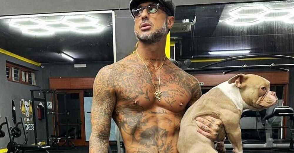 Le bombe di Fabrizio Corona, a On Air minaccia Donald Trump? &ldquo;Ho delle foto di Melania, se non fermi la guera...&rdquo;. Francesca Fagnani e la diffida: &ldquo;Alto rigore morale con Urtis?&rdquo;. Giorgia Meloni? &ldquo;Non accetta nemici, come in dittatura&rdquo;