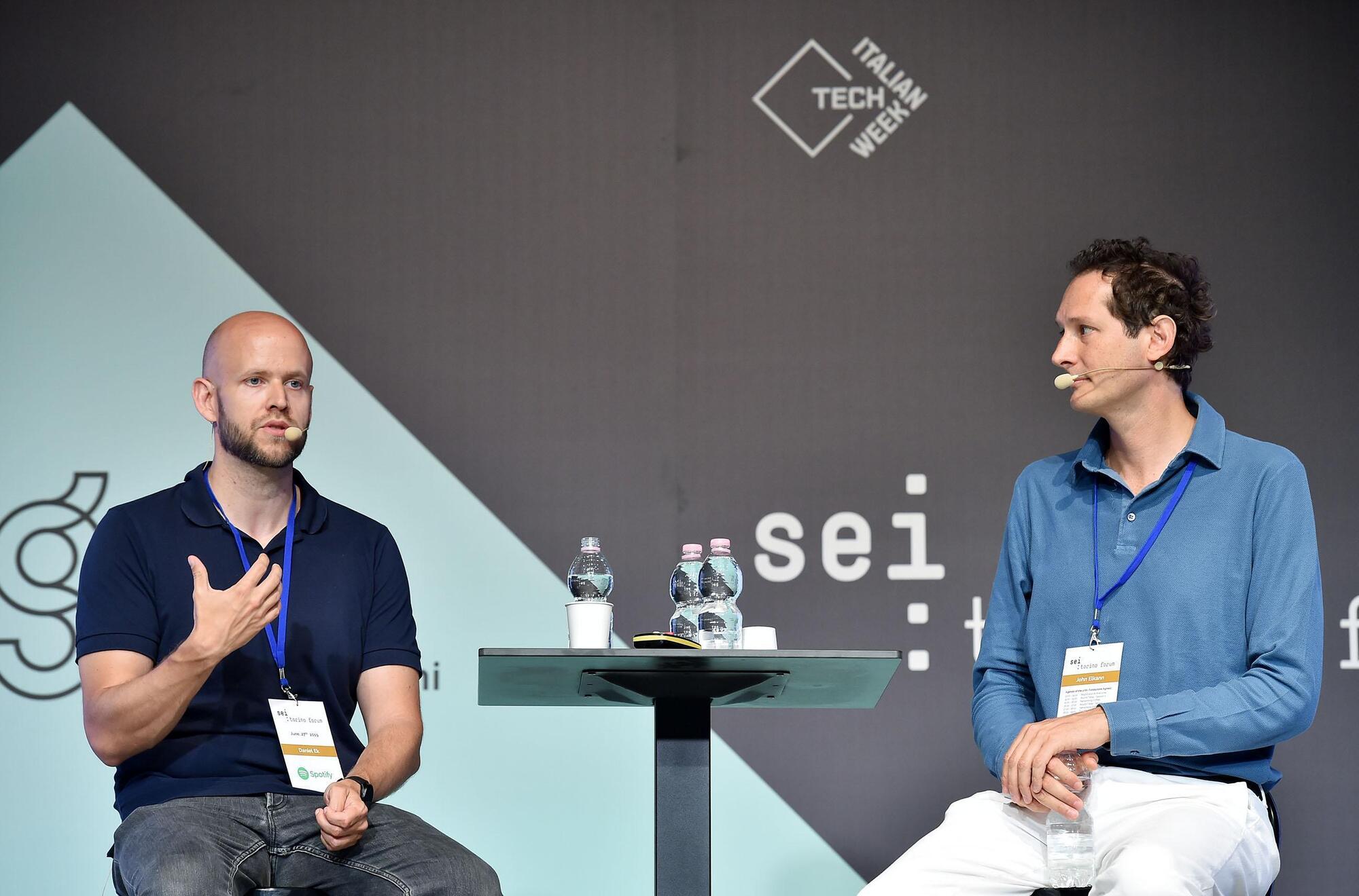 Daniel Ek (Spotify) con John Elkann