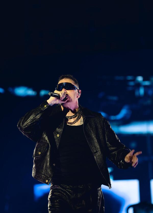 Siamo stati al concerto di Marracash a San Siro e raccontiamo il suo doppio sogno...