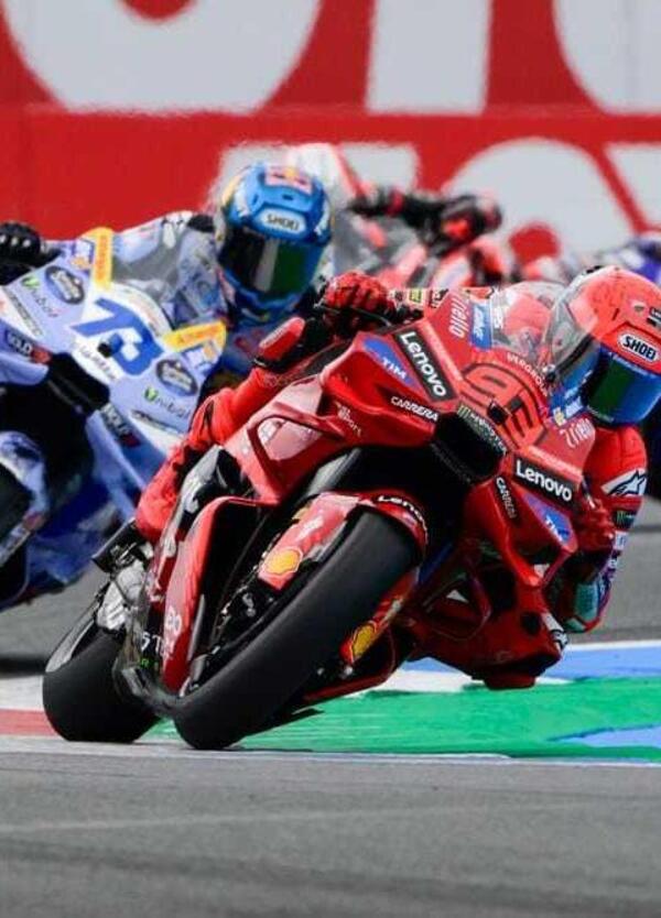 Alex non trova lo spazio (o la voglia?) e Marc Marquez si prende un&rsquo;altra Sprint. Grande ASSENte Pecco Bagnaia: sul podio ci va Marco Bezzecchi