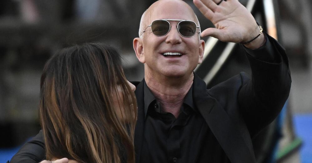 Cari Cruciani e soci, sul matrimonio di Jeff Bezos non avete capito niente: la fama di latrina &egrave; buona per gli affari, s&igrave;, ma non i vostri 