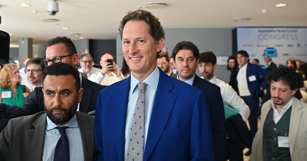 Mondiale per Club, davvero John Elkann far&agrave; un &ldquo;regalino&rdquo; ai giocatori in cambio del passaggio del turno? Si parla di una cifra a sei zeri se battono il Real Madrid. E la Juventus si sfrega gi&agrave; le mani per gli incassi&hellip;