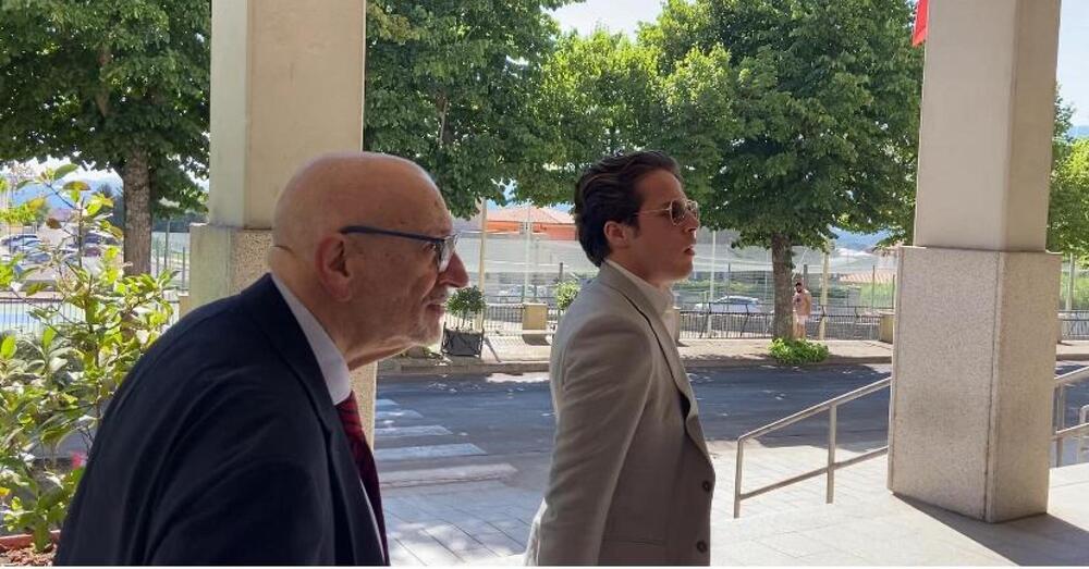 &ldquo;A DICEMBRE DIVENTER&Ograve; PAP&Agrave;&rdquo;. Ciro Grillo in lacrime al processo? &ldquo;Credo nella giustizia e vorrei continuare a chiederci&rdquo;. E la richiesta di condanna del procuratore Capasso&hellip;