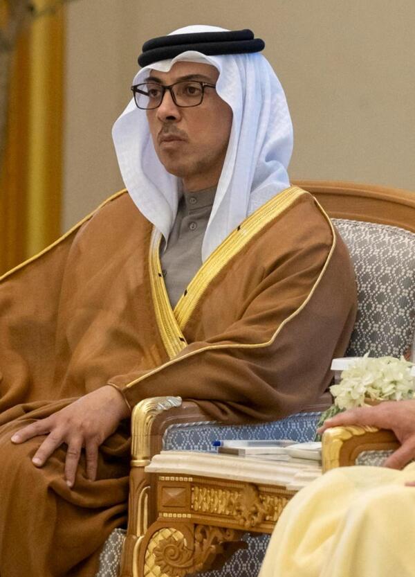 Ma davvero il proprietario del Manchester City, lo sceicco Mansour, finanzia la guerra in Sudan?