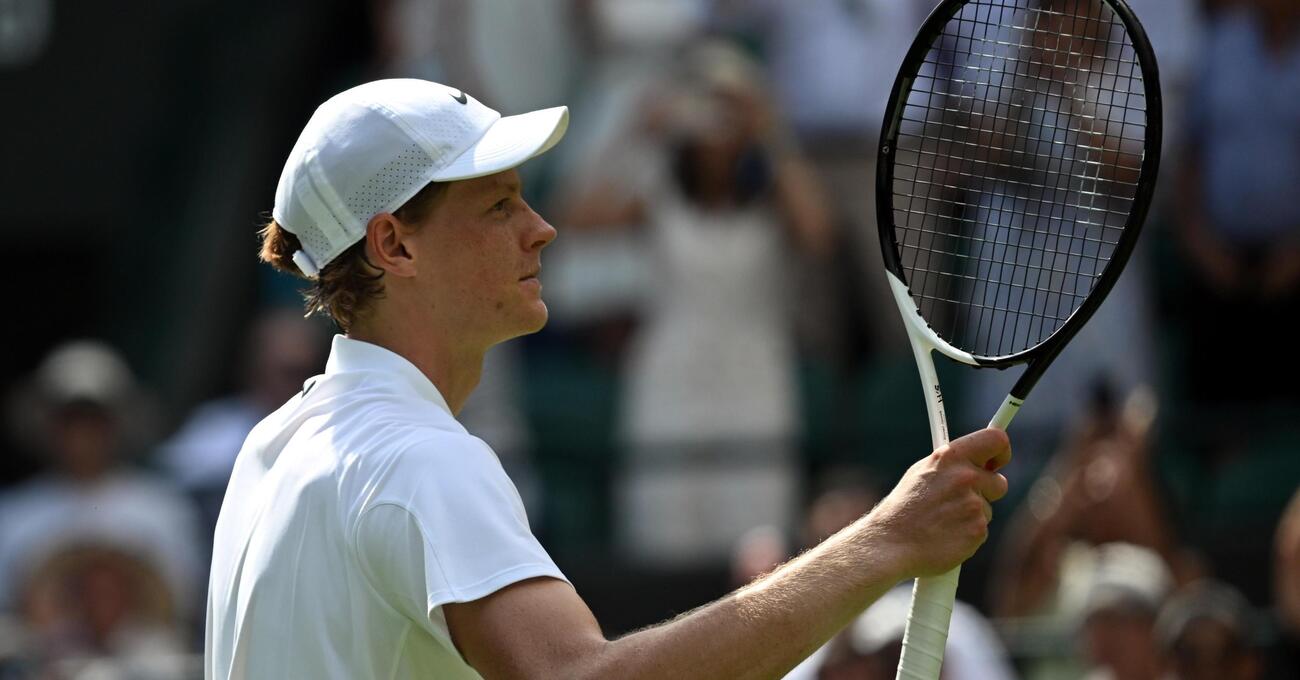 &ldquo;Sinner? &Egrave; un assassino a sangue freddo. Gestisce i suoi affari come un malavitoso&rdquo;. Le bombe di Jim Courier da Wimbledon su Jannik, Panichi e Badio. E su Vagnozzi, Cahill e Riccardo Piatti&hellip;