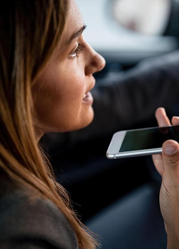 Nuove multe in arrivo per gli automobilisti dovuti agli smartphone? S&igrave;, perch&eacute; la polizia potr&agrave; scoprire dal telefonino se andate troppo veloce. Ecco come