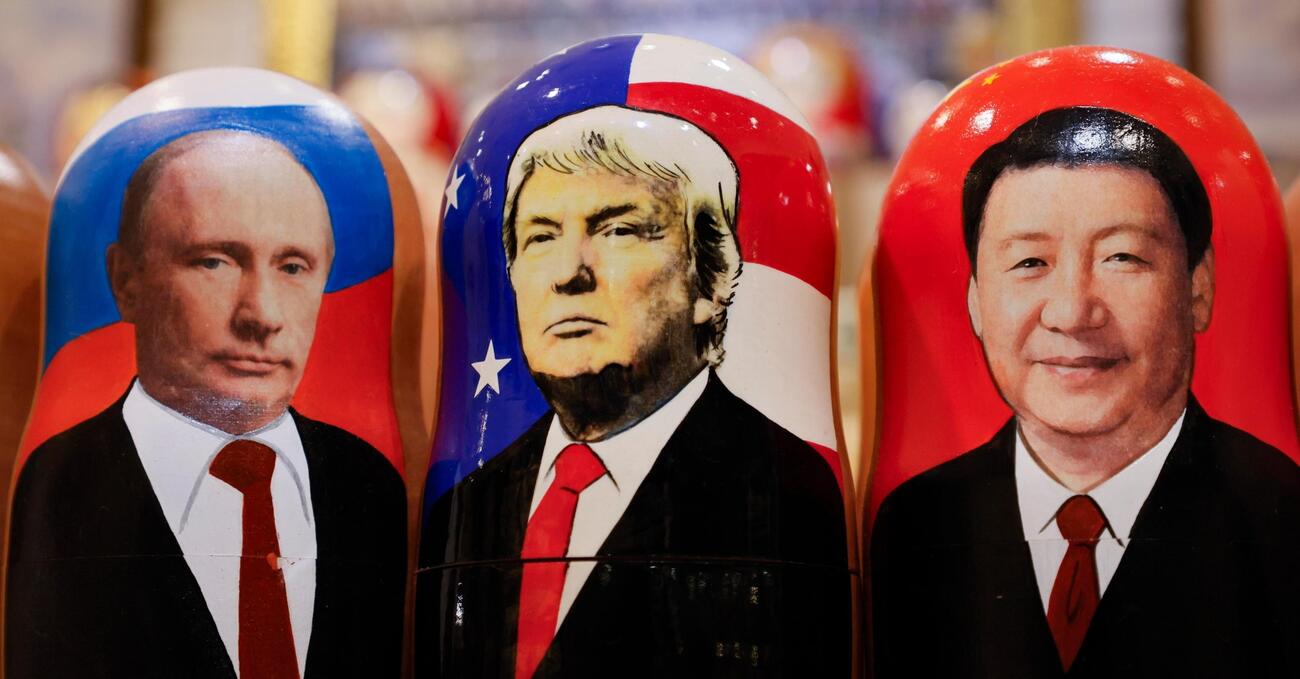 Ma lo sapete che Usa e Cina stanno combattendo una guerra invisibile? Le proteste in Serbia e in Kenya, la crisi in Thailandia, il riarmo in Polonia: vi spieghiamo che caz*o succede (a scapito dell&#039;Europa). E la Russia di Putin...