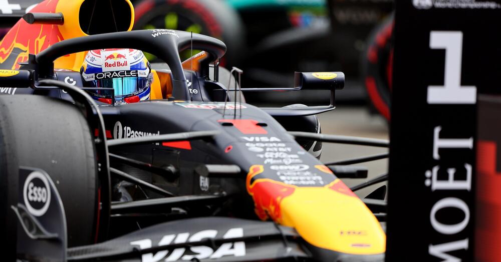 Ma che errore ha fatto Lewis Hamilton a Silverstone? Max Verstappen in pole zittisce la McLaren, Ferrari ne esce sconfitta