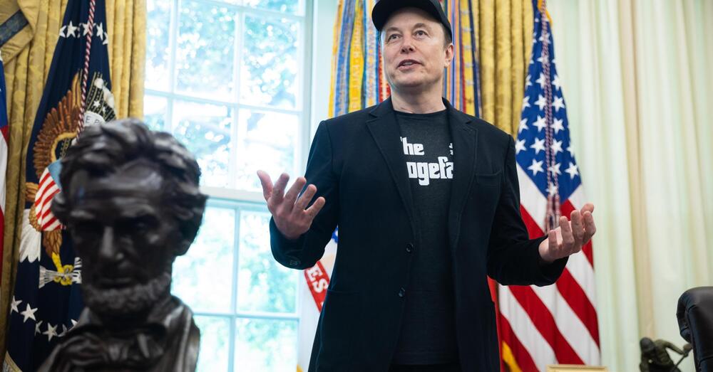 LA BOMBA AMERICANA: Musk scarica definitivamente Trump e lancia il suo partito: &ldquo;Oggi l&rsquo;America Party &egrave; nato per restituirvi la libert&agrave;&rdquo;. Ma potr&agrave; candidarsi alla Casa Bianca? 