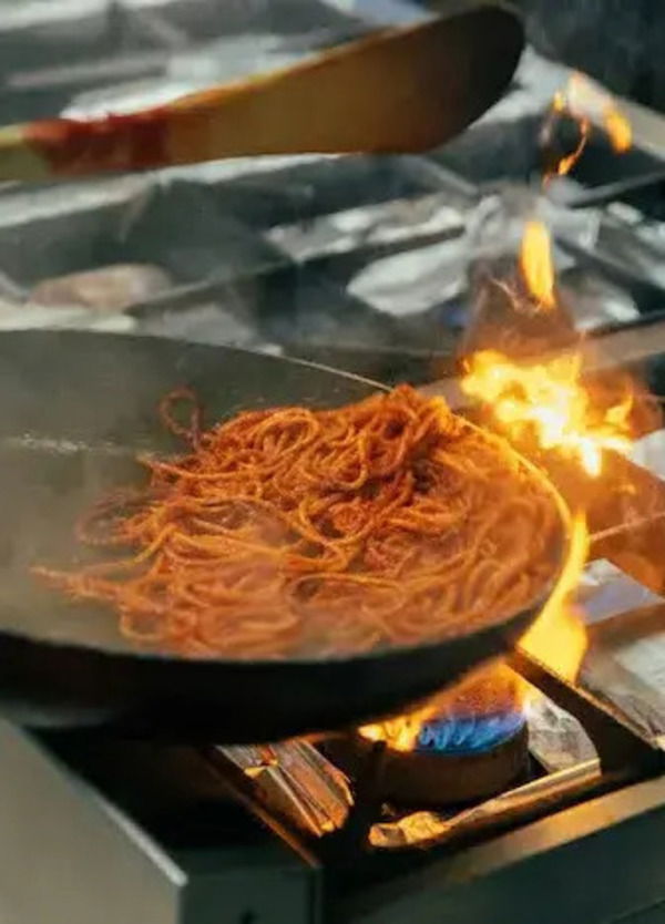 A Bari stanno esagerando con i prezzi nei ristoranti? Spaghetti e orecchiette con scontrini folli (17-18 euro) e...