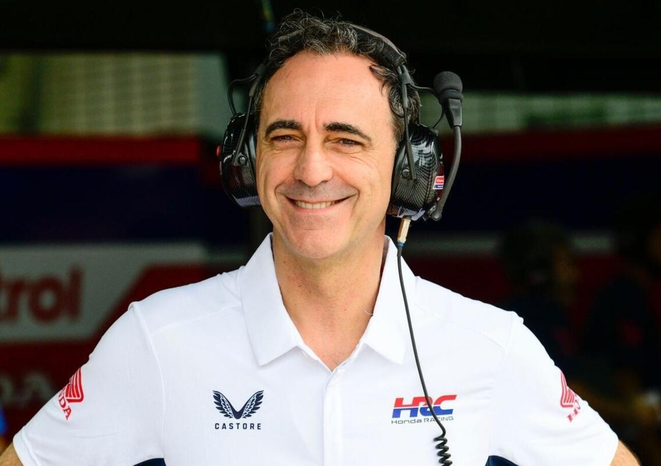 Che bella la MotoGP spiegata da Albesiano: &quot;I tecnici europei aggirano le regole, i giapponesi no! Tutto si &egrave; ribaltato da quando la Formula 1...&quot;