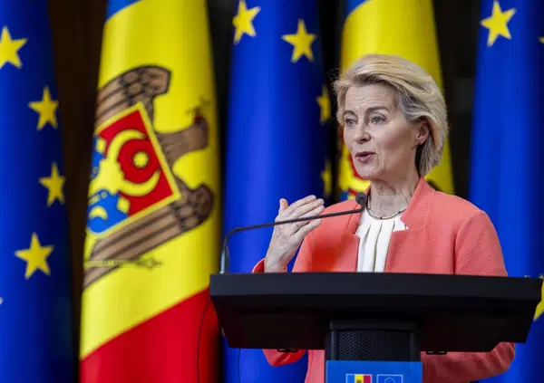 GOLPE A BRUXELLES! Sapete perch&eacute; vogliono far cadere la von der Leyen? Ha rotto il caz*o agli Usa. Altro che Pfizergate: c'entrano il riarmo dell'Ue, Trump, Putin e i conservatori. E con Sanchez silenziato in Spagna i Maga sono pronti a prendersi l'Europa