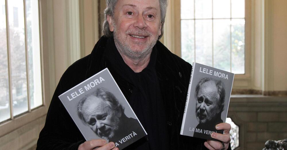 &ldquo;Imboccavo Olindo Romano in cella, lo chiamavo Yogi&rdquo;. Lele Mora e la sua verit&agrave; a Libri Brutti di Auroro Borealo. Alfonso Signorini? &ldquo;Mi ha insegnato la parola opportunismo&rdquo;. E sull&#039;arresto, Emilio Fede, Berlusconi e il massaggio ai piedi&hellip;