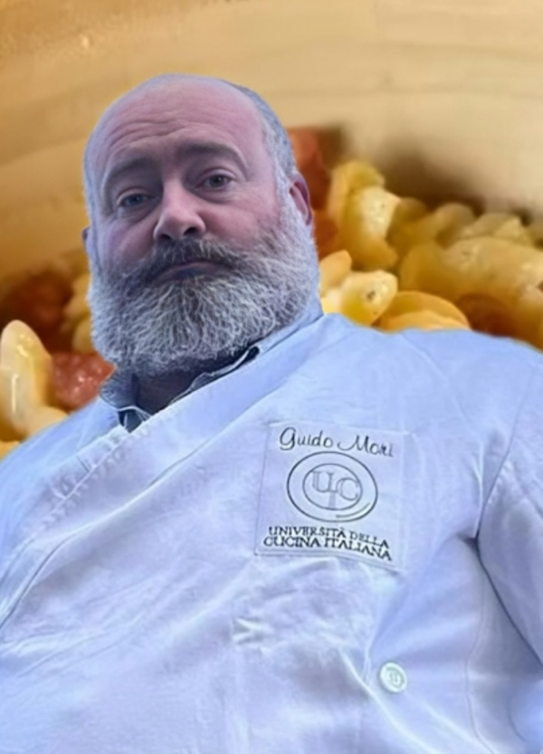 Pasta con maionese e gelato al kebab? Chef Guido Mori asfalta gli influencer: &ldquo;Marketing dell&#039;orrore&rdquo;