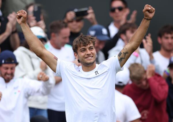 COBOLLI, COS&Igrave; CI FAI IMPAZZIRE: Dalle lacrime del padre alle sue parole in campo, ecco perch&eacute; ha tutto per essere un campione. Djokovic MOSTRUOSO, mentre Sonego &ldquo;rovina&rdquo; il trio azzurro&hellip;