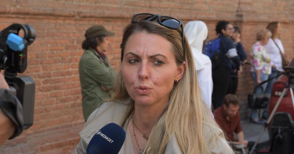 Omicidio Chiara Poggi, STEFANIA CAPPA SBROCCA CONTRO LA PROCURA: &ldquo;Hanno voluto il tutore di mia sorella Paola. Ma non si vergognano? Quella l&igrave; &egrave; una ragazza malata&rdquo;. E sui verbali venduti a cinquecento euro&hellip;