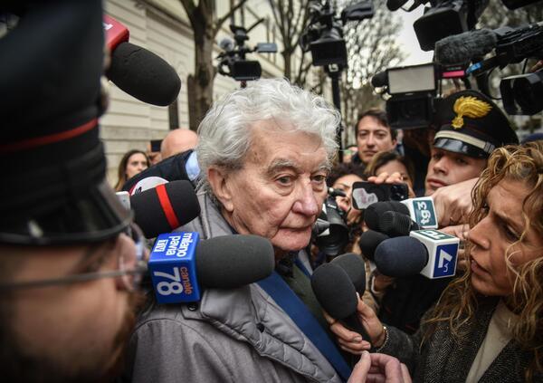 Omicidio Chiara Poggi, ISTANZA SHOCK alla Procura di Pavia: &ldquo;Investigate sull&rsquo;avvocato Lovati&rdquo;. I &ldquo;sogni&rdquo; del difensore di Sempio sono NOTIZIA DI REATO? S&igrave;, c&rsquo;&egrave; solo un potere (millenario) che pu&ograve; tutto questo delirio