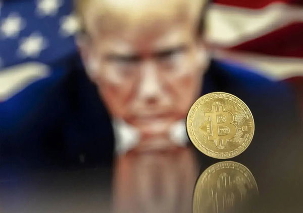 Altro che risiko bancario, i soldi si fanno con le stablecoin? Donald Trump l&#039;ha capito e ha lanciato la sua Usd1. Finalmente le criptovalute iniziano a generare veri soldi?