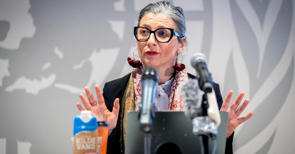 LIBERT&Agrave; DI PAROLA UN CAZ*O: Gli Stati Uniti di Trump che sanzionano Francesca Albanese per il suo dossier su Gaza sono come l&rsquo;Algeria che incarcera gli scrittori: ma davvero godete se chi non la pensa come voi viene trattato da criminale?