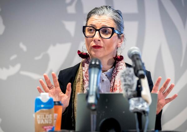 LIBERT&Agrave; DI PAROLA UN CAZ*O: Gli Stati Uniti di Trump che sanzionano Francesca Albanese per il suo dossier su Gaza sono come l&rsquo;Algeria che incarcera gli scrittori: ma davvero godete se chi non la pensa come voi viene trattato da criminale?