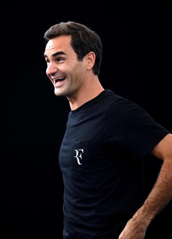 PARLA RE ROGER: Ecco su chi punta Federer a Wimbledon (e Alcaraz?). S&igrave;, &egrave; difficile scegliere ma&hellip;