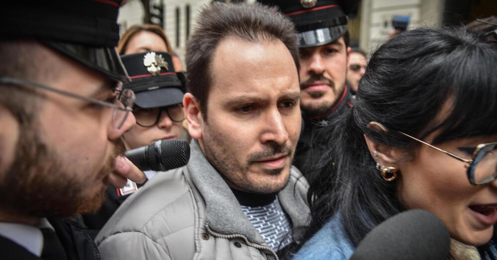 Delitto di Garlasco, ma cos&rsquo;&egrave; il MISTERO DELL&rsquo;IMPRONTA 33? &Egrave; sangue o sudore di Andrea Sempio? Chiara Poggi era sola in casa? E su Liliana Resinovich&hellip; Le anticipazioni di Quarto Grado su Rete 4