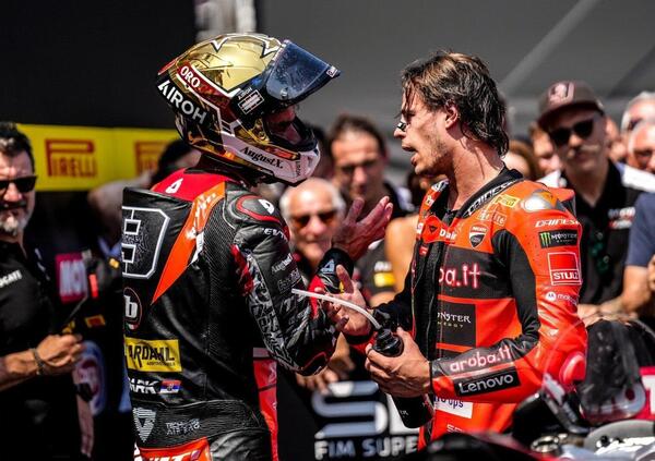 Ah, ma non &egrave; Toprak? Se il venerd&igrave; della MotoGP al Sachsenring vi ha sorpresi, beccatevi Bulega e Petrucci (capito Ducati?) nel venerd&igrave; di SBK a Donington