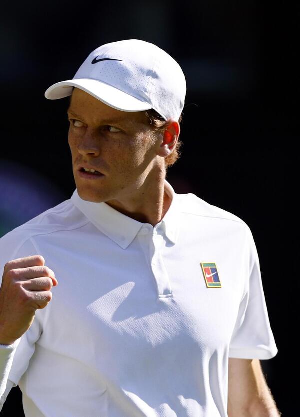 Wimbledon, Sinner rimpicciolisce Djokovic. Tra Jannik e la gloria c&#039;&egrave; sempre e solo Alcaraz