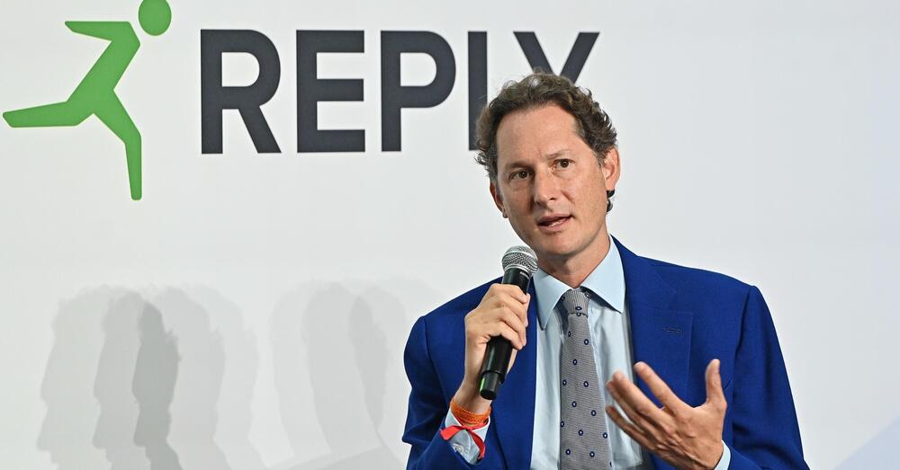 Elkann ed eredit&agrave; Agnelli? Damascelli (Il Giornale) DISINTEGRA John: &ldquo;Lavorer&agrave; gratis per non perdere la poltrona?&rdquo;. E sul Fisco...