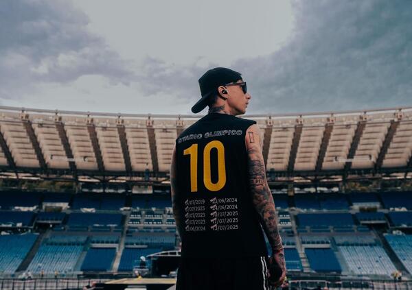 Siamo stati SOTTO LA PIOGGIA al DECIMO concerto di Ultimo allo Stadio Olimpico, ma com&#039;&egrave; andata? SOLO NICCOL&Ograve; A ROMA PU&Ograve; INDOSSARE IL NUMERO 10 DOPO TOTTI. Il raduno a Tor Vergata? Una chiamata a raccolta per chi non si &egrave; mai sentito primo&hellip;