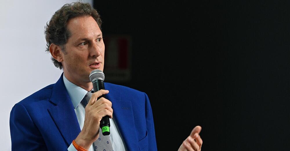 Belpietro (La Verit&agrave;) asfalta John Elkann e la Dynasty Agnelli: &ldquo;Dopo l&rsquo;accordo col Fisco chiuderanno gli stabilimenti o sceglieranno di salvare quel che resta della reputazione?&rdquo;