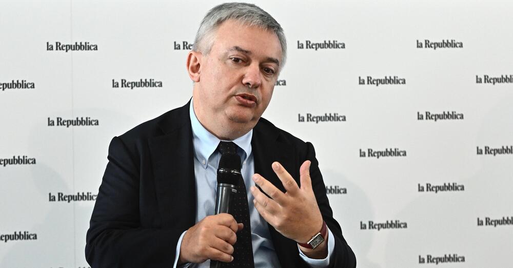 Maurizio Molinari &ldquo;ha diffamato&rdquo; Francesca Albanese a Rai News 24? C&rsquo;&egrave; un esposto all&rsquo;Ordine dei giornalisti, ma non ne parla nessuno. Riguarda le accuse di finanziamento di Hamas e i titoli accademici falsi&hellip;
