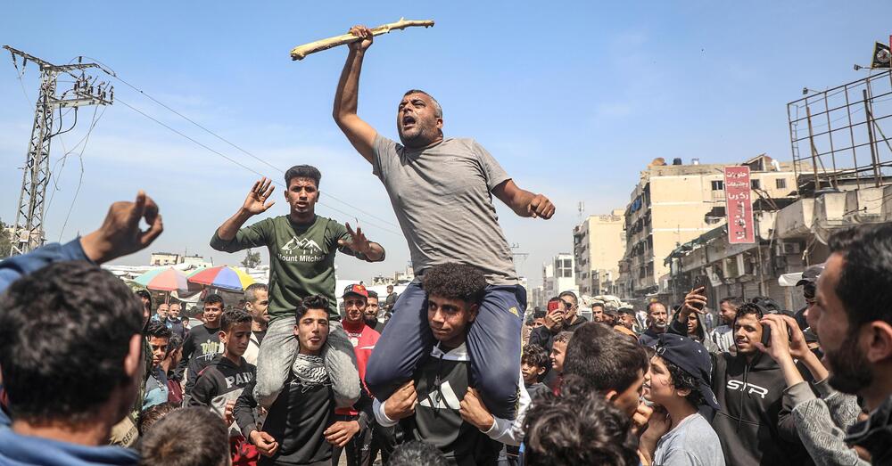L&rsquo;intervista che metter&agrave; in discussione le vostre sicurezze sulla guerra a Gaza, Vincenzo Fullone: &ldquo;Io, omosessuale, vi spiego perch&eacute; Hamas non &egrave; terrorismo e Israele non &egrave; una democrazia&rdquo;