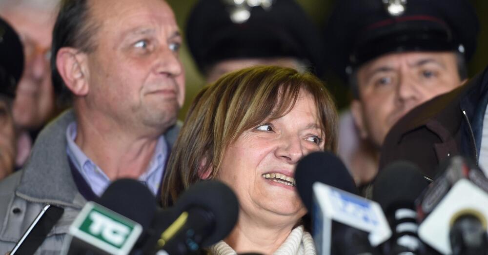 Omicidio Poggi, CHIARA &Egrave; STATA SEVIZIATA? Cosa significano i tagli quasi simmetrici sulle palpebre? Indossava degli occhiali al momento dell&rsquo;aggressione o qualcuno le ha volutamente inciso la pelle?