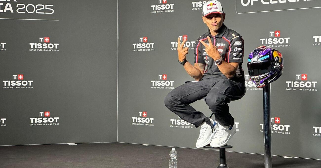 NO REGRETS, NIENTE SCUSE E OCCHI LUCIDI, il ritorno di Jorge Mart&igrave;n in MotoGP con Aprilia ci dice che uno cos&igrave; ce la far&agrave; sempre: &ldquo;Ca*zo, quasi piango!&rdquo;