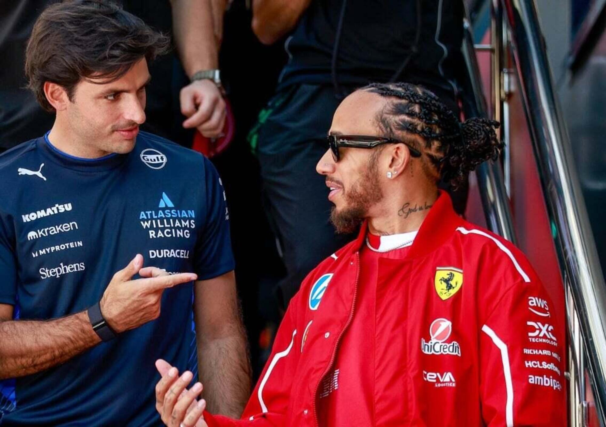 Carlos Sainz e Lewis Hamilton.