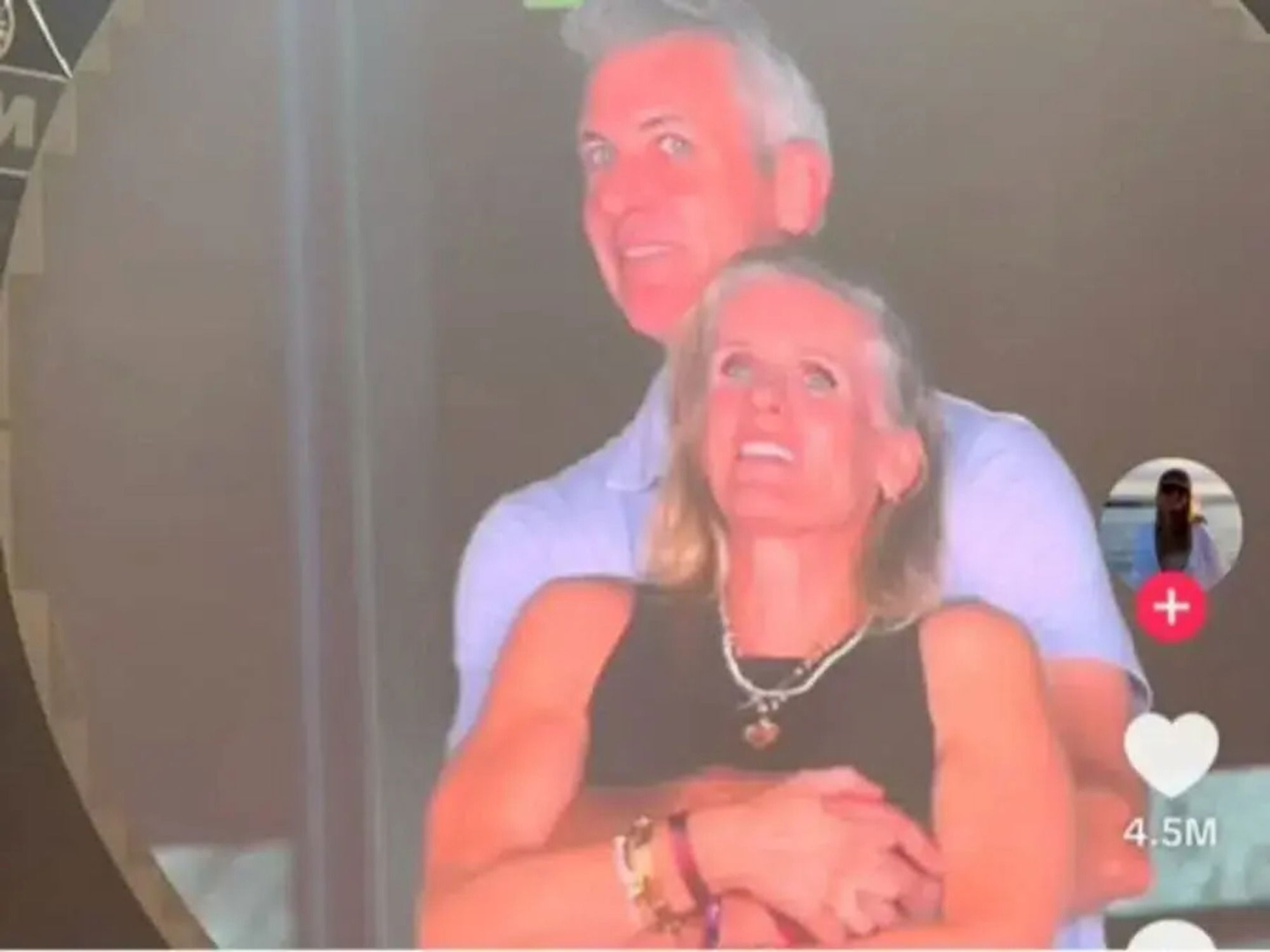 kiss cam concerto Coldplay amanti