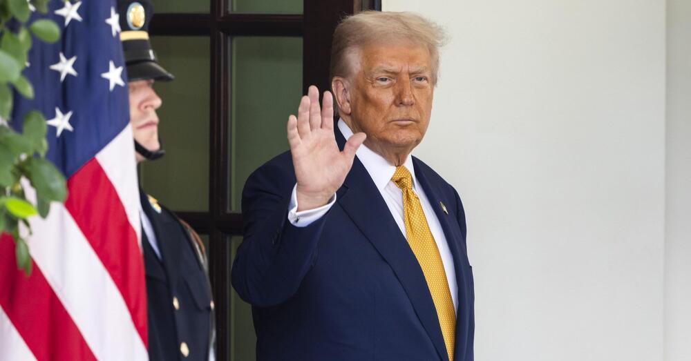 Trump contro Murdoch via Epstein? Signori, &egrave; la guerra delle lobby Usa. Altro che Cina, di Russia e Iran, il vero conflitto &egrave; dentro l&rsquo;America: vi spieghiamo cosa succede negli Stati Uniti e perch&eacute;