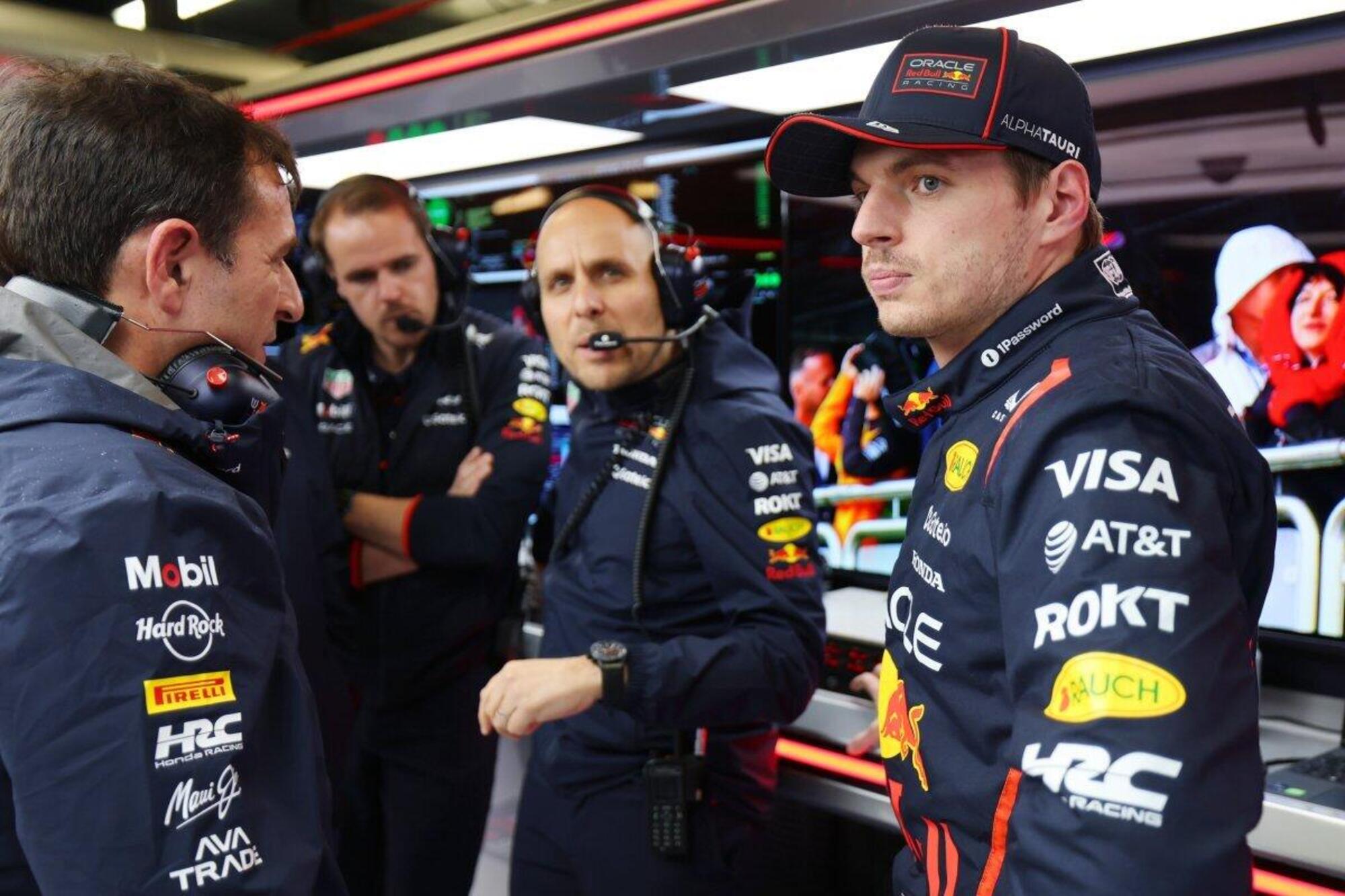 Max Verstappen insieme a Gianpiero Lambiase, il suo ingegnere in Red Bull