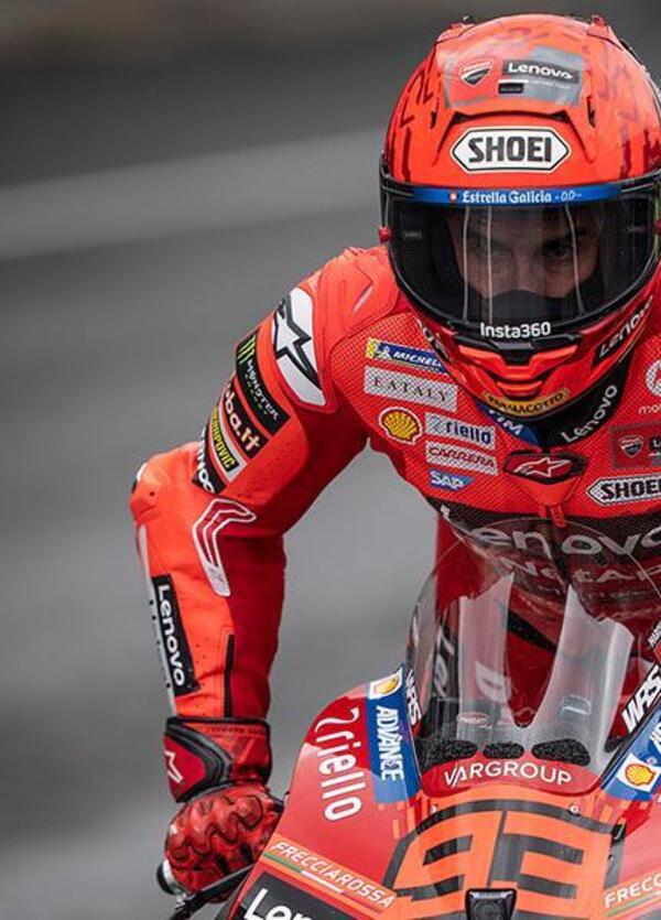 Altro che 2015: Marc Marquez pu&ograve; fare un brutto scherzo a Valentino Rossi. E poi la Ducati che soffre a Brno, le storie nel box Aprilia, la KTM rinata e&hellip; [VIDEO]