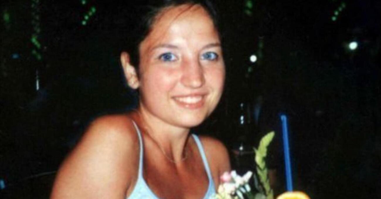 Omicidio Poggi, gemelle Cappa &ldquo;cattive con Chiara?&rdquo; E la direttrice di Giallo Perri attacca il generale Garofano: &ldquo;Arrivato a dire cose al limite del ridicolo&rdquo;. Intanto Stefania e Paola denunciano