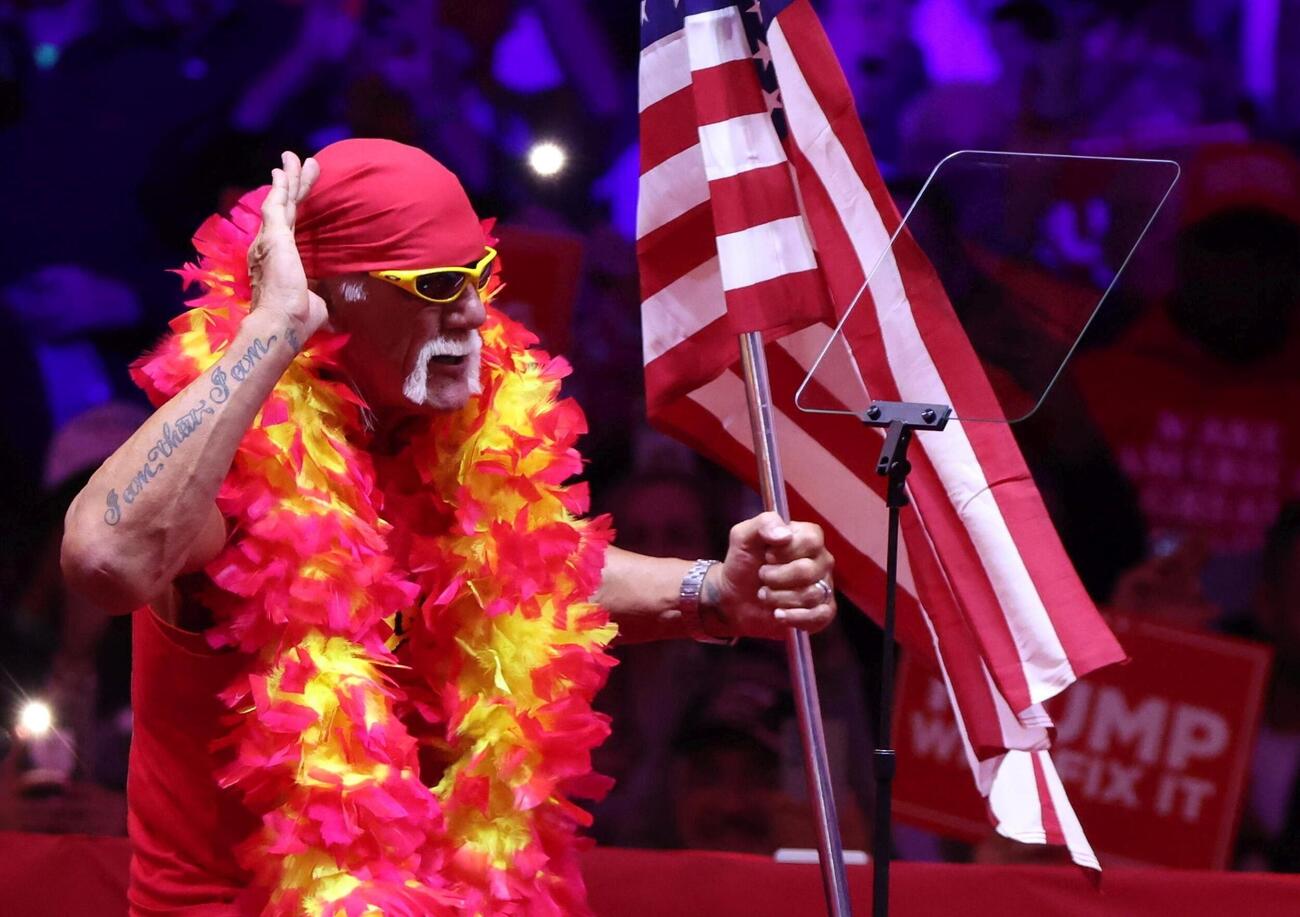 IL ROMANZO DI (DE)FORMAZIONE IN UN RING. Perch&eacute; Hulk Hogan ha segnato la nostra infanzia e la nostra adolescenza: tra Dan Peterson, Harley Davidson e propaganda, &egrave; morto il mito dell&rsquo;America inventata attraverso il tubo catodico