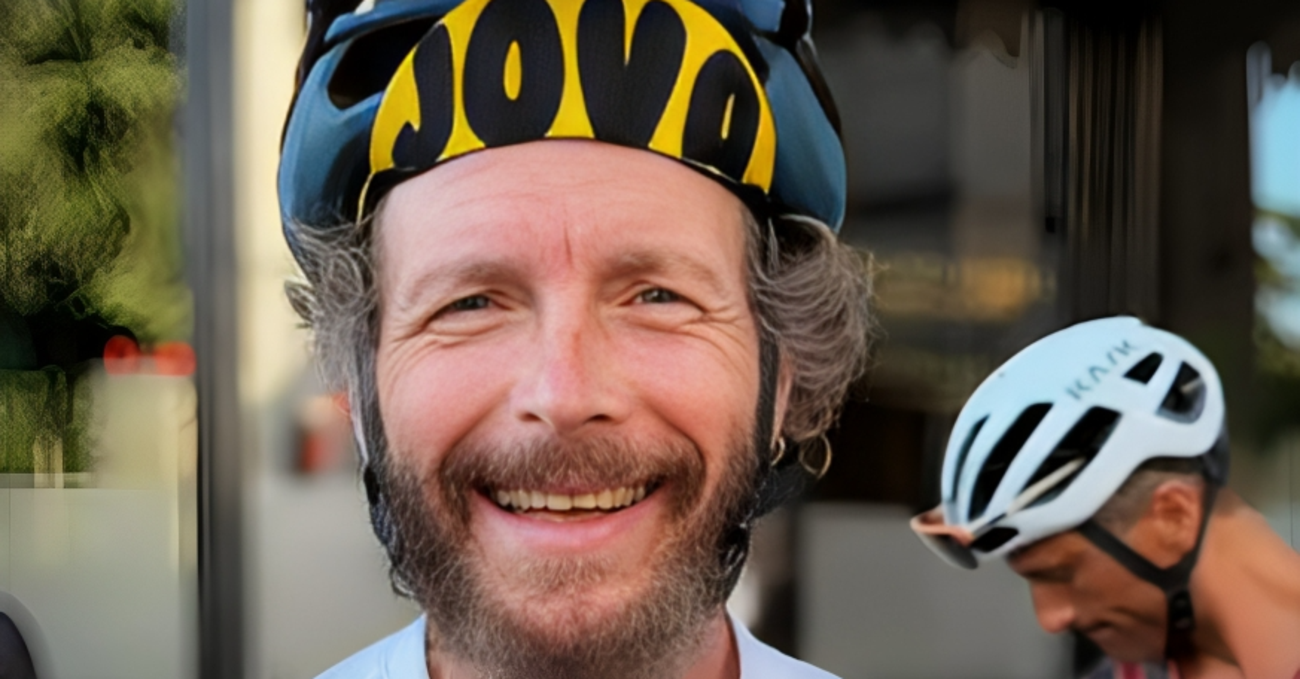 JOVANOTTI &Uuml;BER ALLES col Jova Bike Party. Rai, cosa aspetti a dargli un programma sul &quot;Viaggio per l&#039;Italia&quot;. Aldo Grasso? Anche se aveste le ruote&hellip;